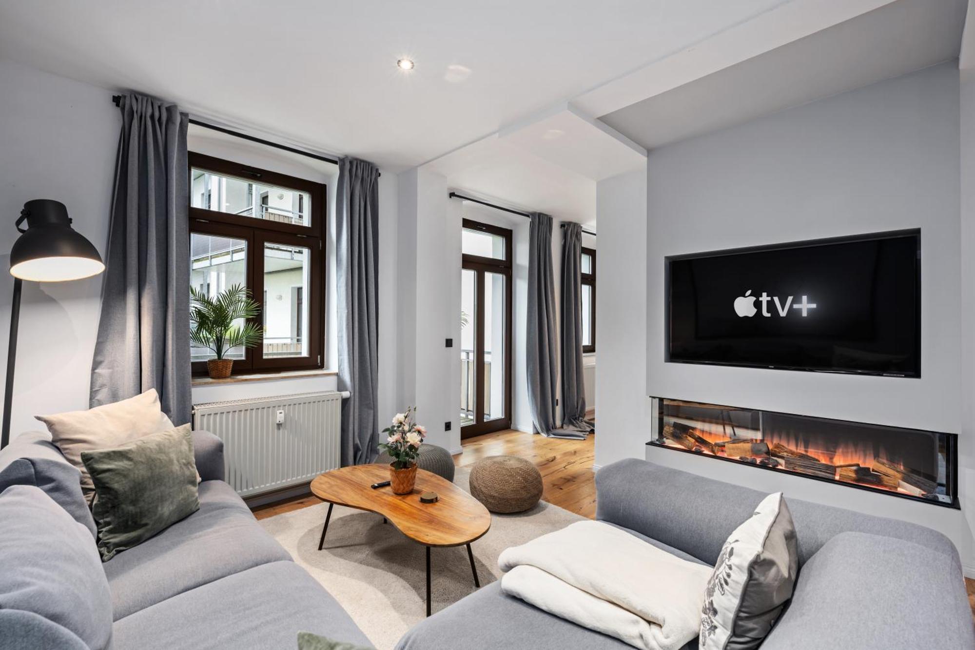 Edler Wohnraum Schlossteich-Suite 3 Sz Mit Zwei Balkonen, Kaffeevollautomat, Kamin, Klima, Lift & Zwei Parkplaetzen Хемниц Экстерьер фото